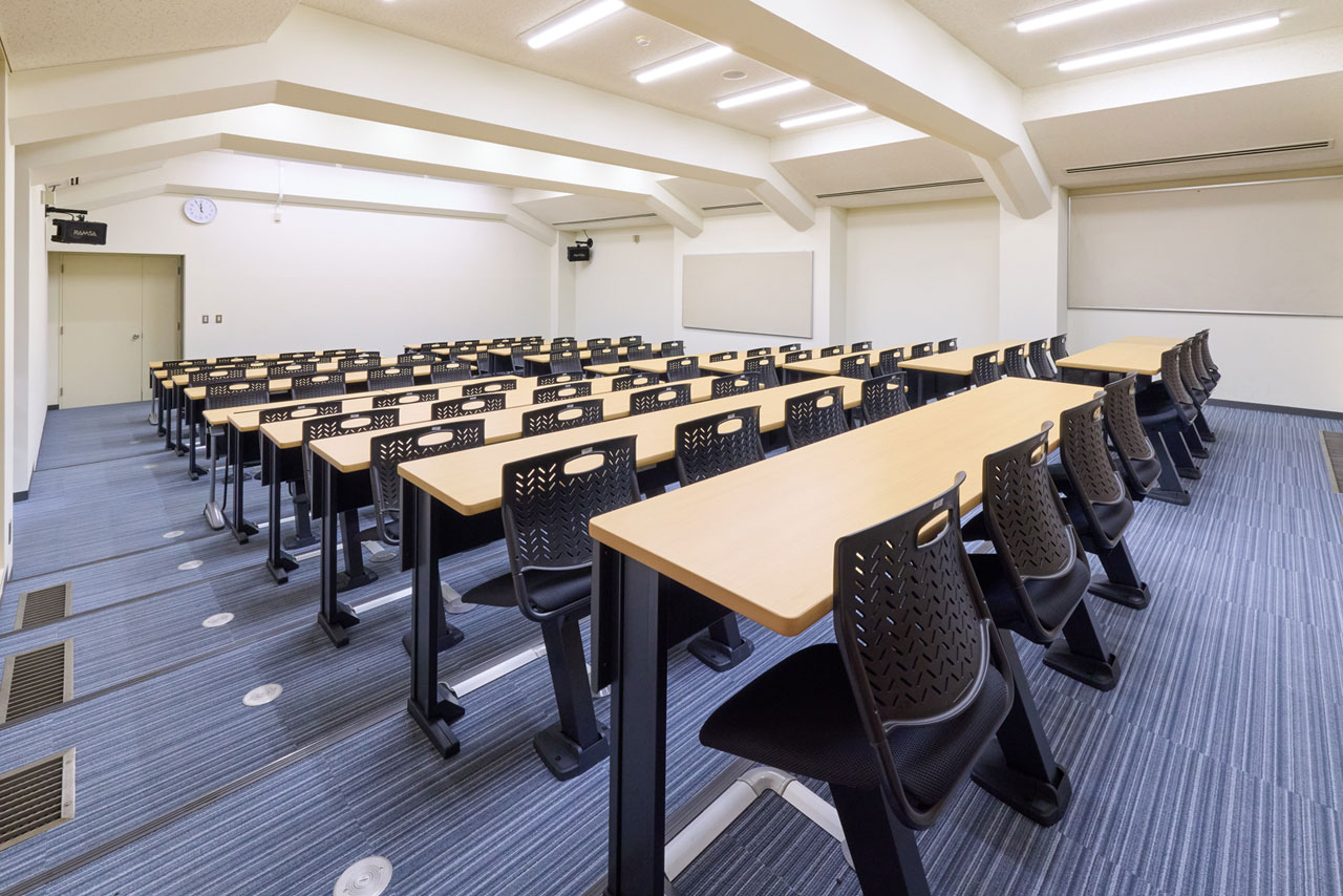 香蘭女学校 中等科・高等科 聖ヒルダ記念館 Study Hall